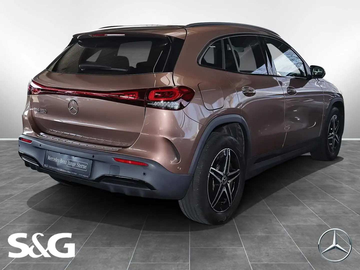 Mercedes-Benz EQA 250 AMG AHK+PANORAMA+BURMESTER+360°+KEYLESS Bronze - 2