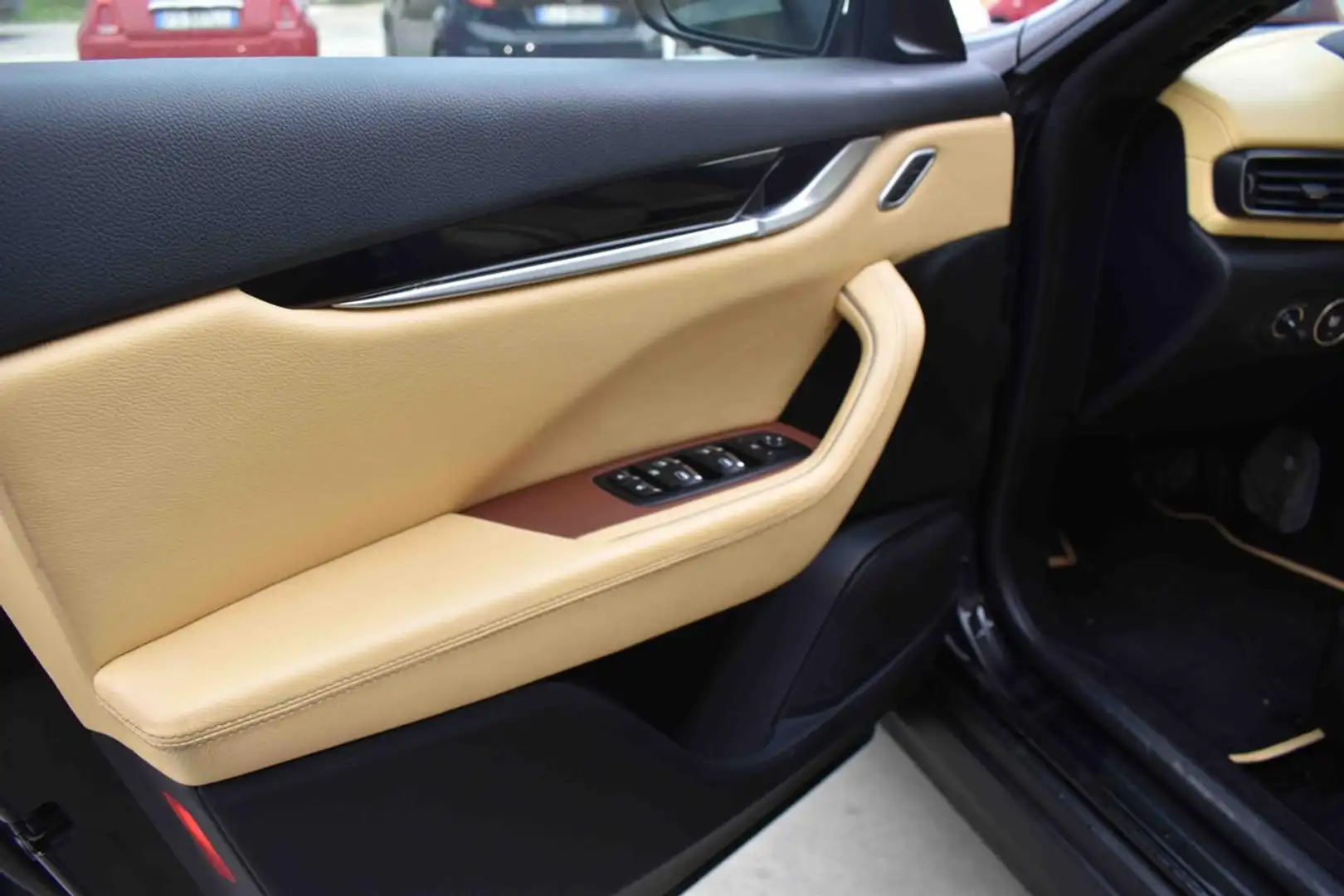 Maserati Levante V6 Diesel AWD Marrone - 2