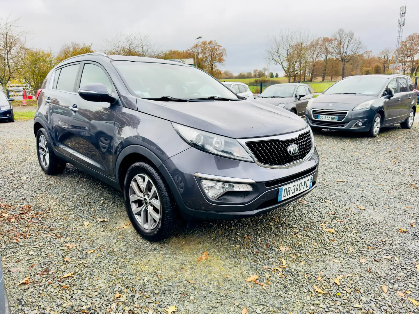 Kia Sportage 1.7 CRDi 115 ISG 2WD Premium Gris - 1