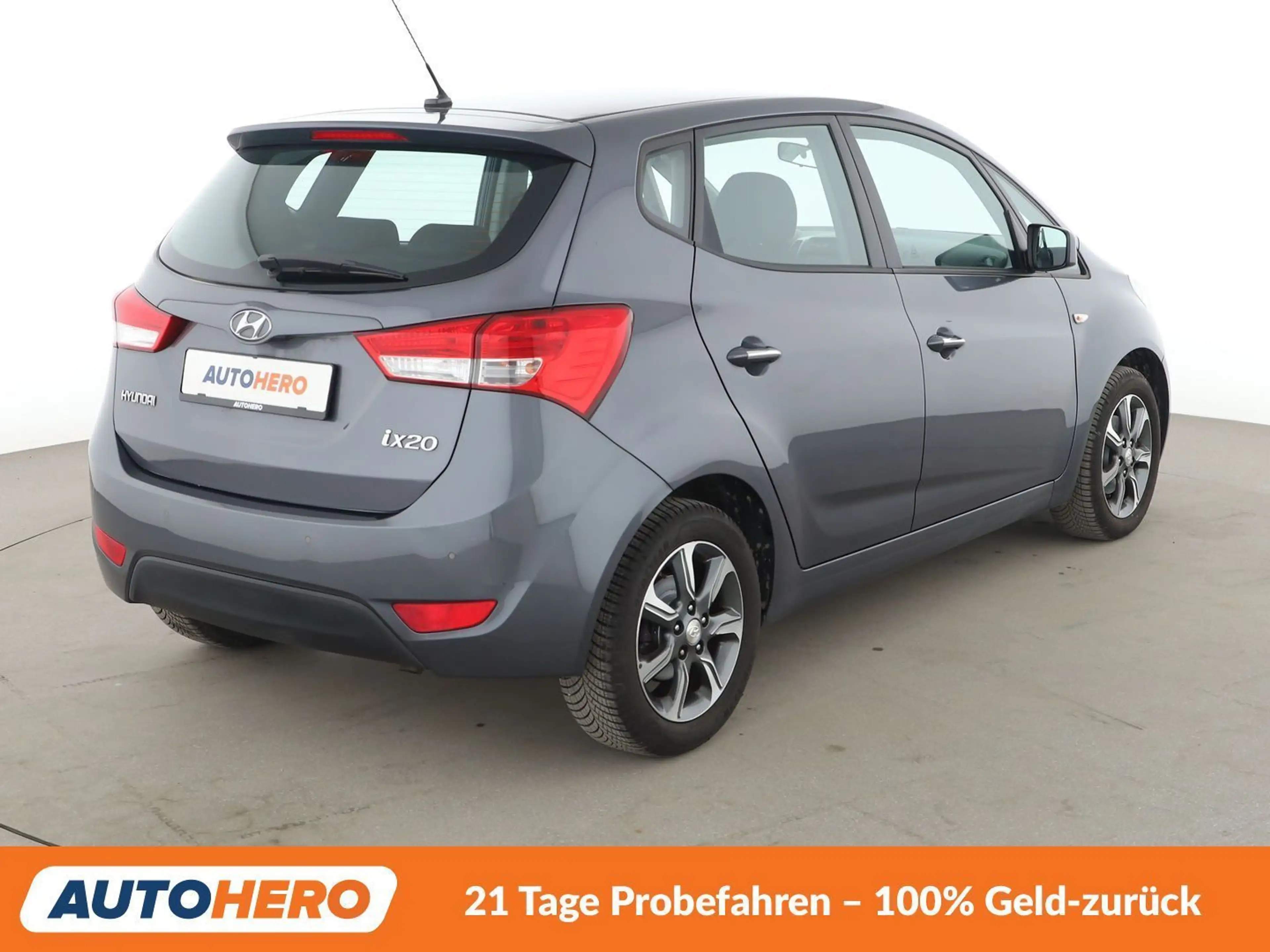 Hyundai iX20 1.6 CRDi YES! Blue *NAV*PDC*SHZ*ALU*KLIMA* — photo 6