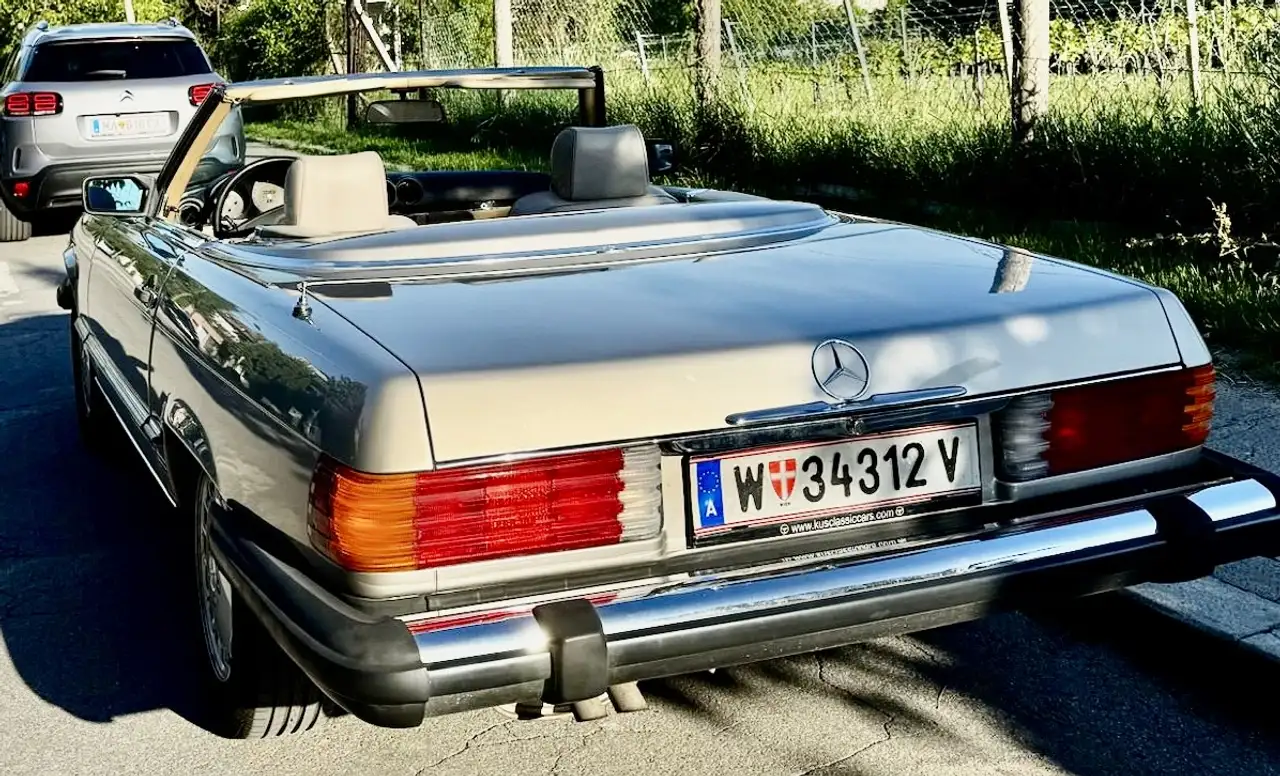 Mercedes-Benz SL 560 Bobby Ewing, foto 5
