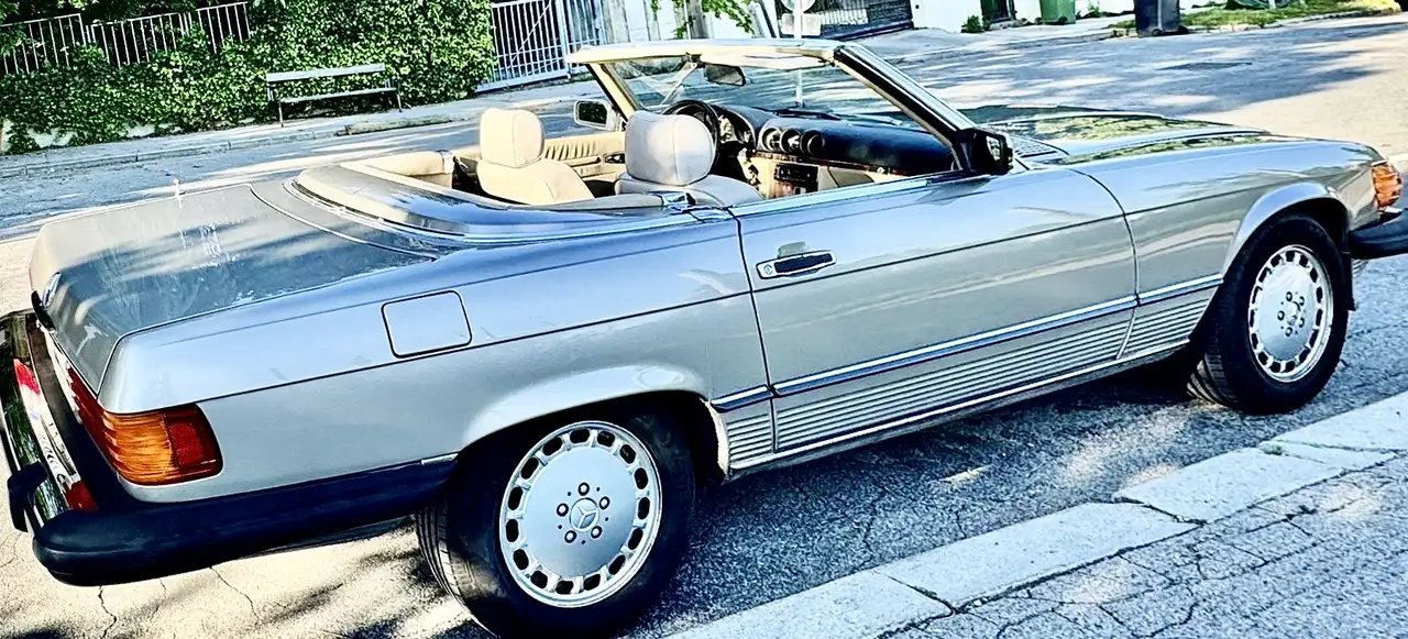 Mercedes-Benz SL 560 Bobby Ewing, foto 3