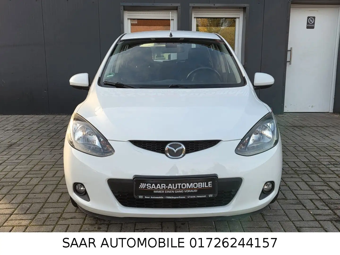 Mazda 2 Lim. 1.5 Independence KLIMA Weiß - 2