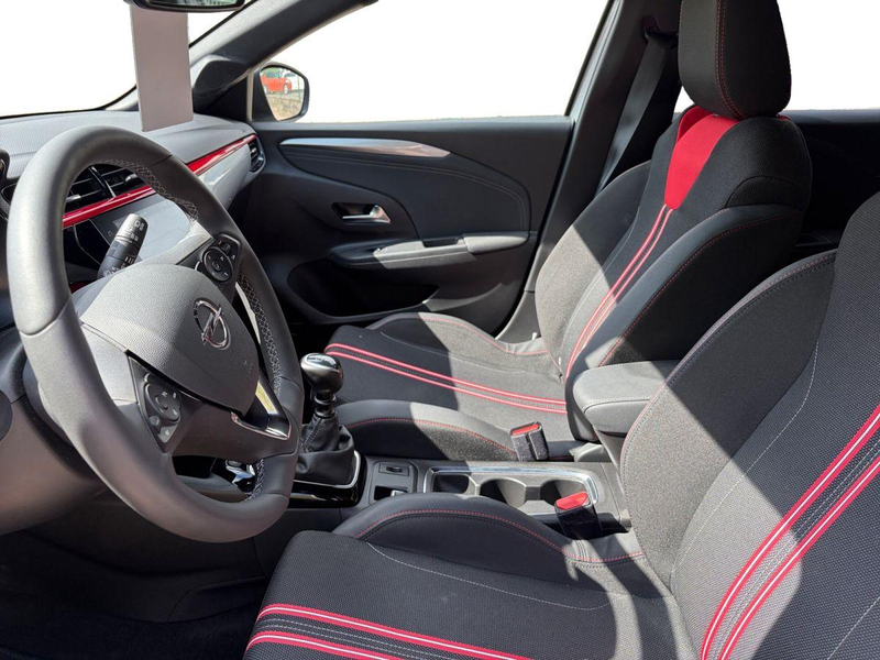 Opel Corsa F GS Line — photo 6