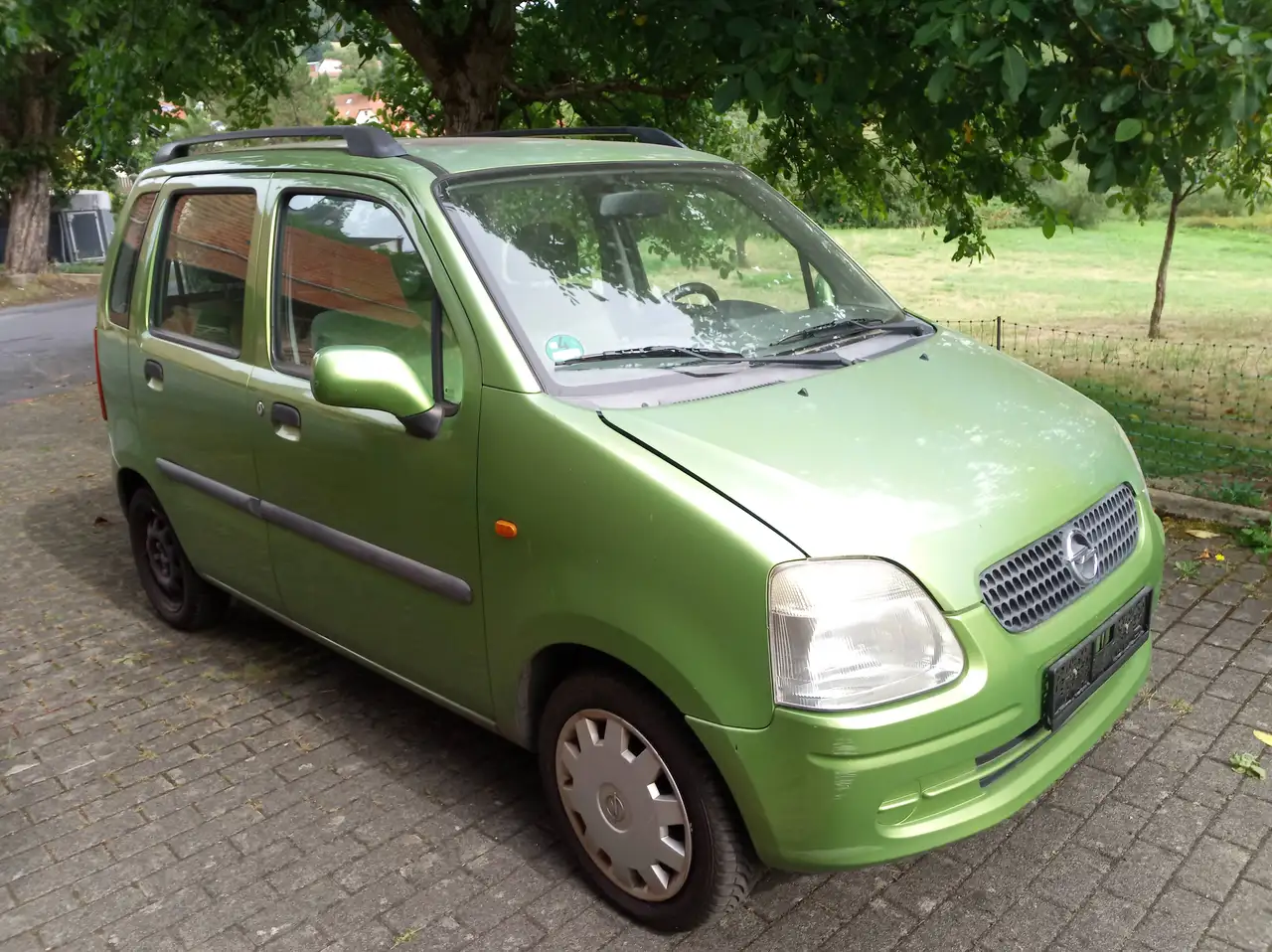 Opel Agila 1.0 12 V, foto 2