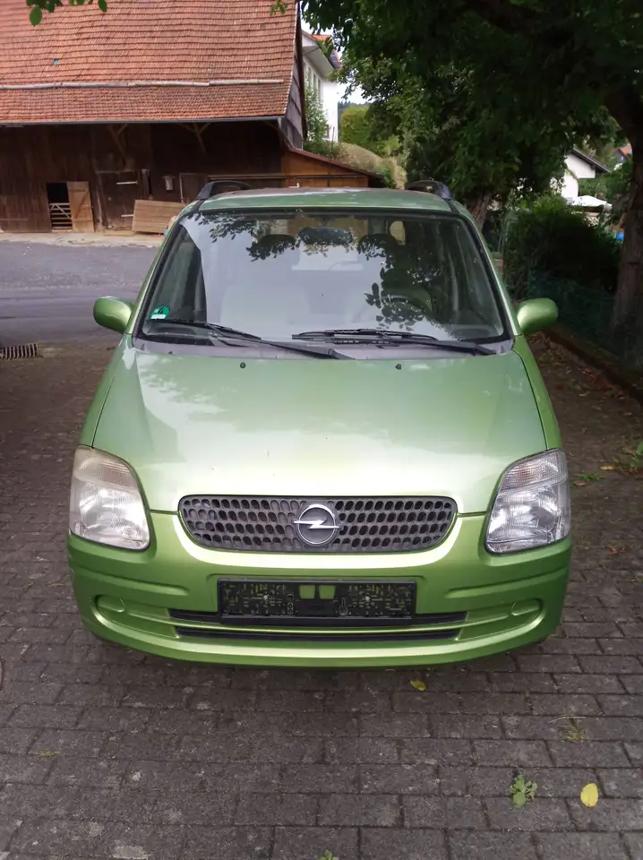 Opel Agila 1.0 12 V, foto 3