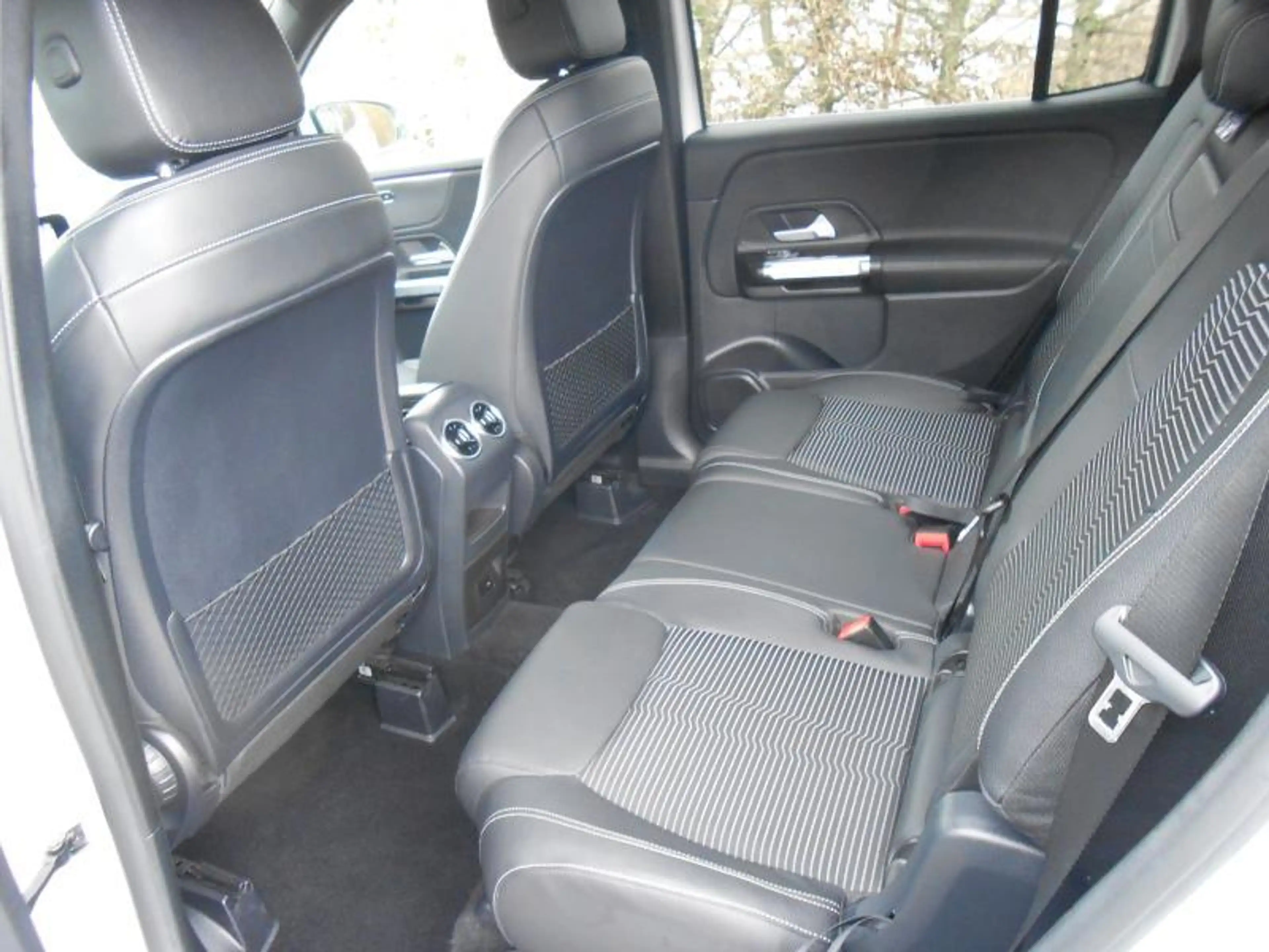 Mercedes-Benz G Progressive — photo 9