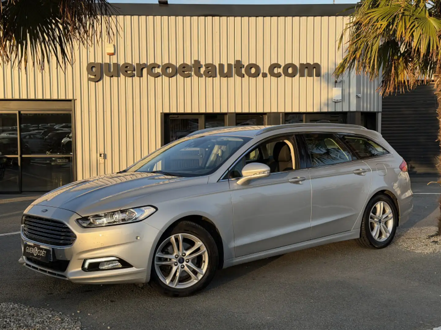 Ford Mondeo 2.0 TDCI 150CH TITANIUM POWERSHIFT EURO6.2 Gris - 1