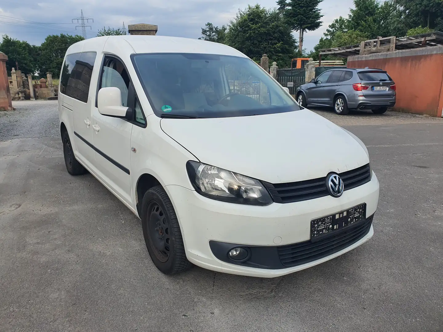 Volkswagen Caddy 1.6 TDI (7-Si.) Edition 30 keine taxi Weiß - 2