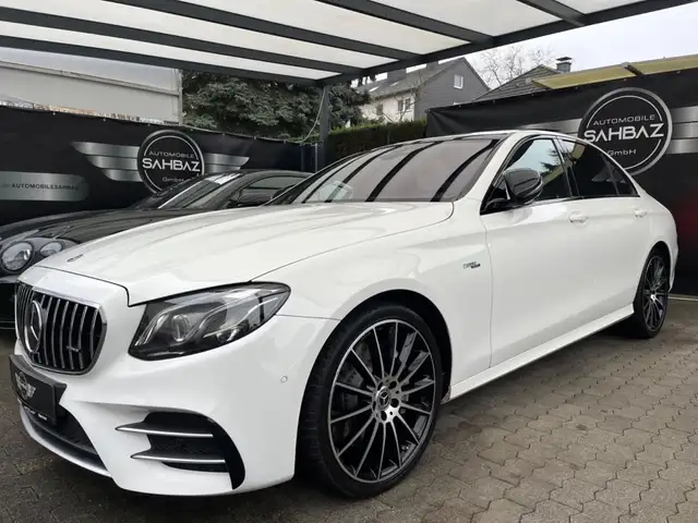 Mercedes-Benz E 53 AMG 4Matic+*HUDP*DISTR*PANO*STANDH*JS*36°