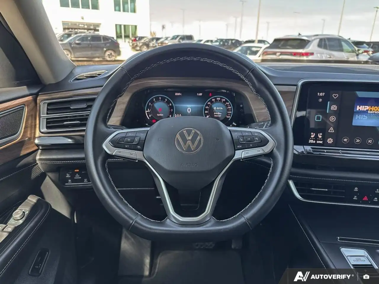 Volkswagen Atlas снимка Volkswagen Atlas