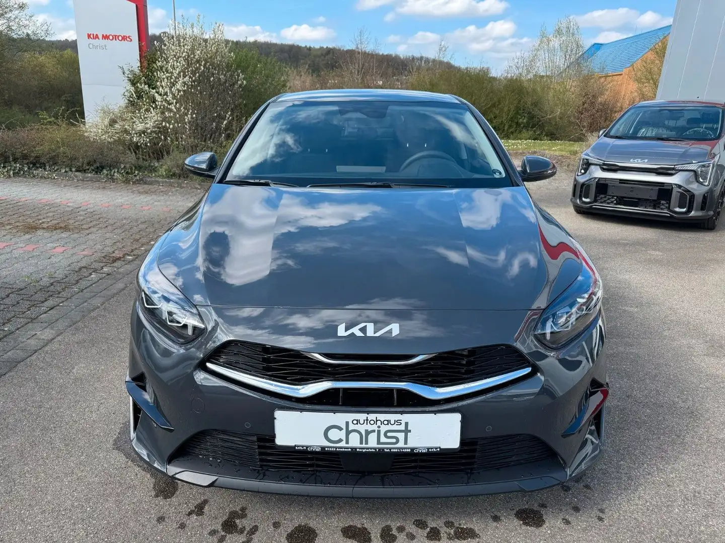 Kia Ceed / cee'd Ceed 1.0 T-GDI Ultimate Ed. *Navi*SHZ*Aktion!* Gris - 2