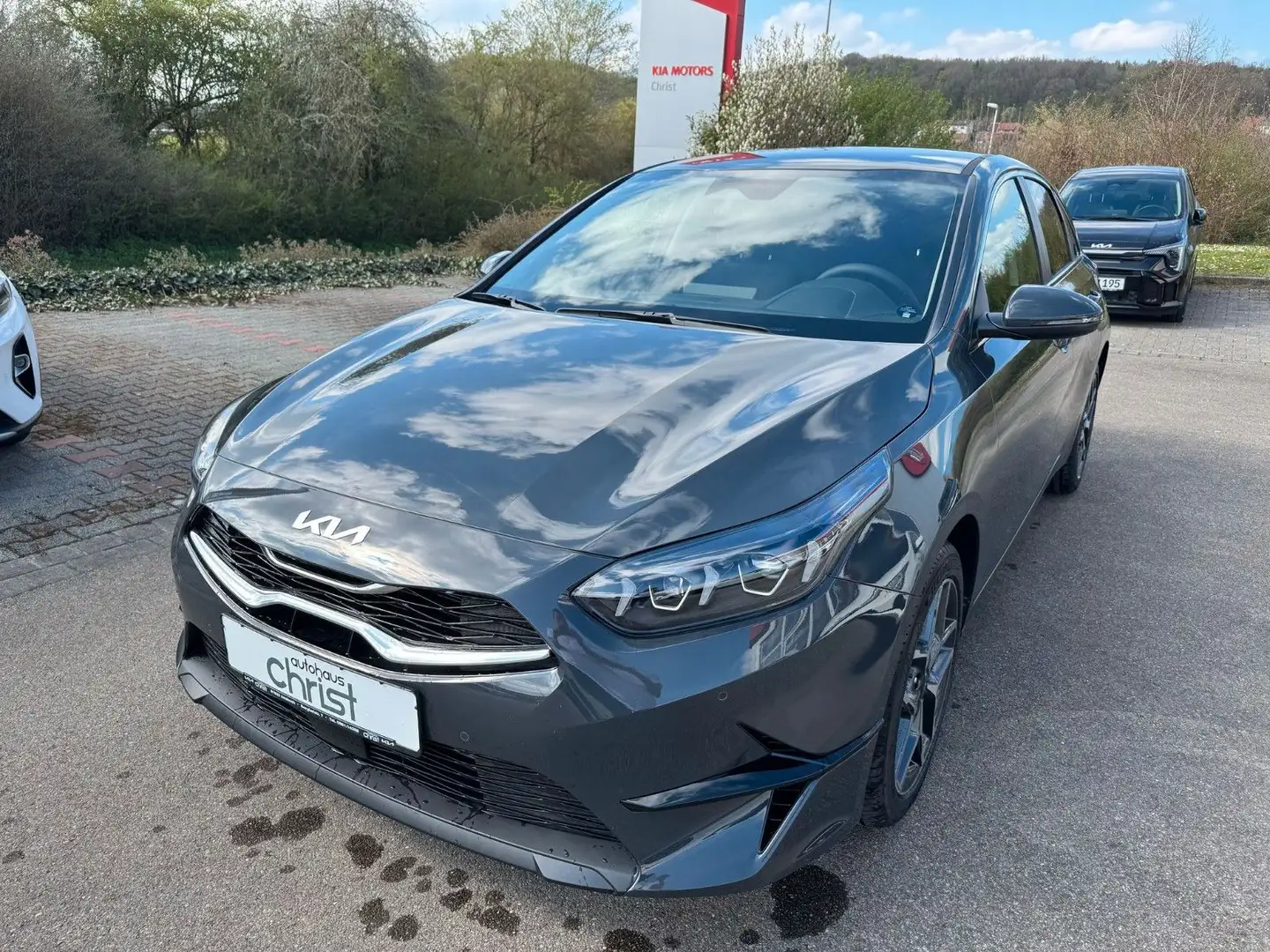 Kia Ceed / cee'd Ceed 1.0 T-GDI Ultimate Ed. *Navi*SHZ*Aktion!* Gris - 1