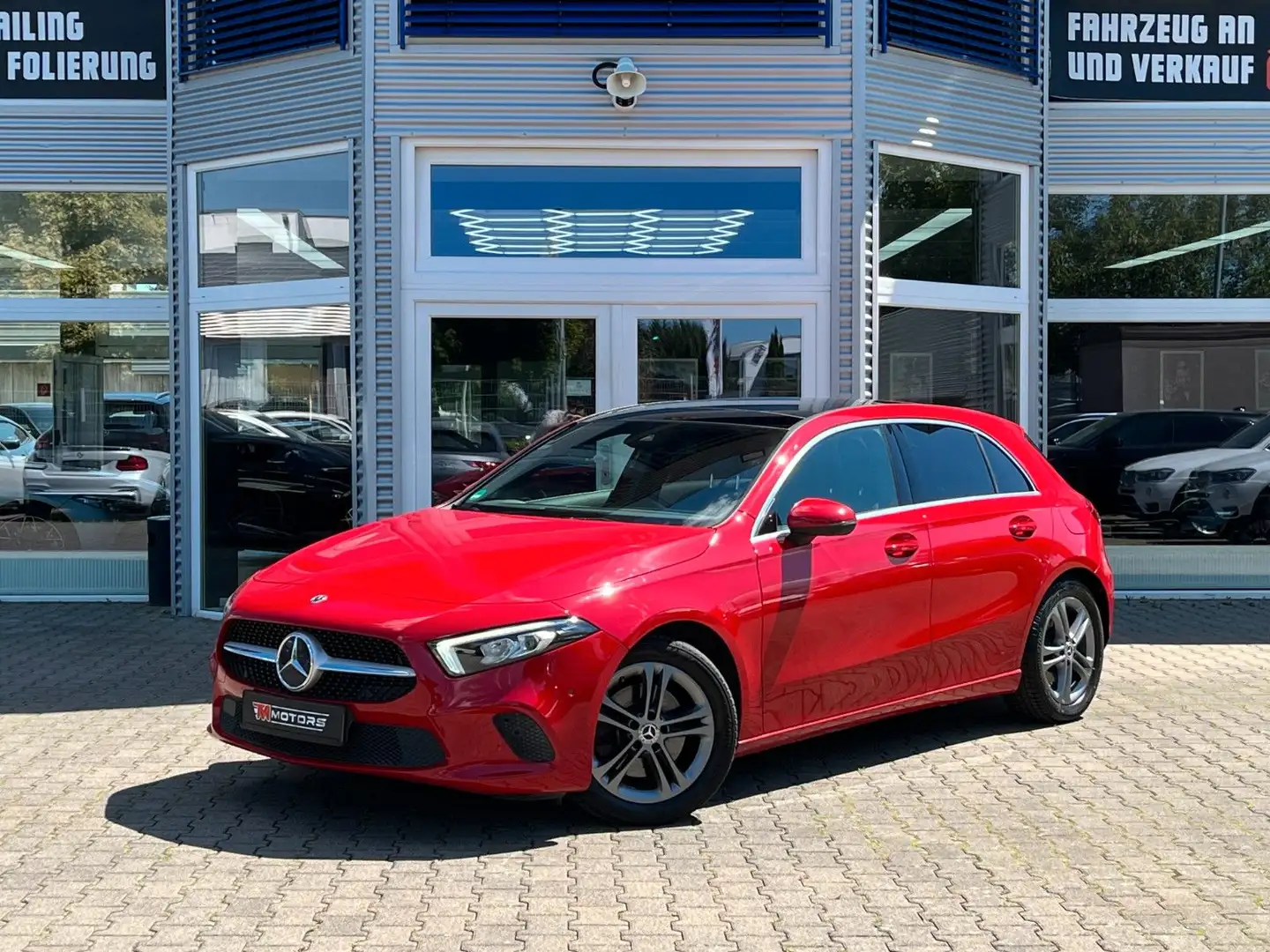 Mercedes-Benz A 220 Amg Sitz heizung Tempomat Красный - 1