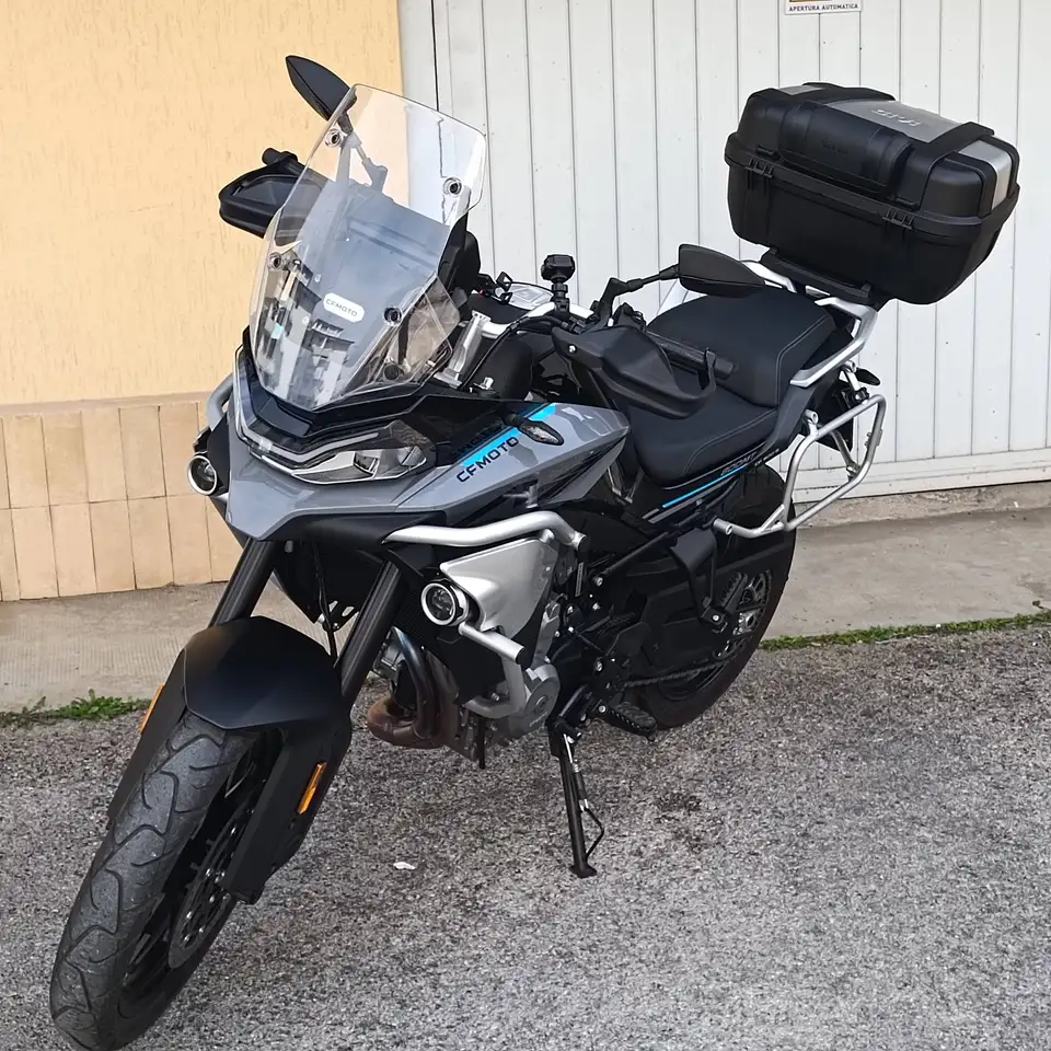 Cfmoto 800 MT