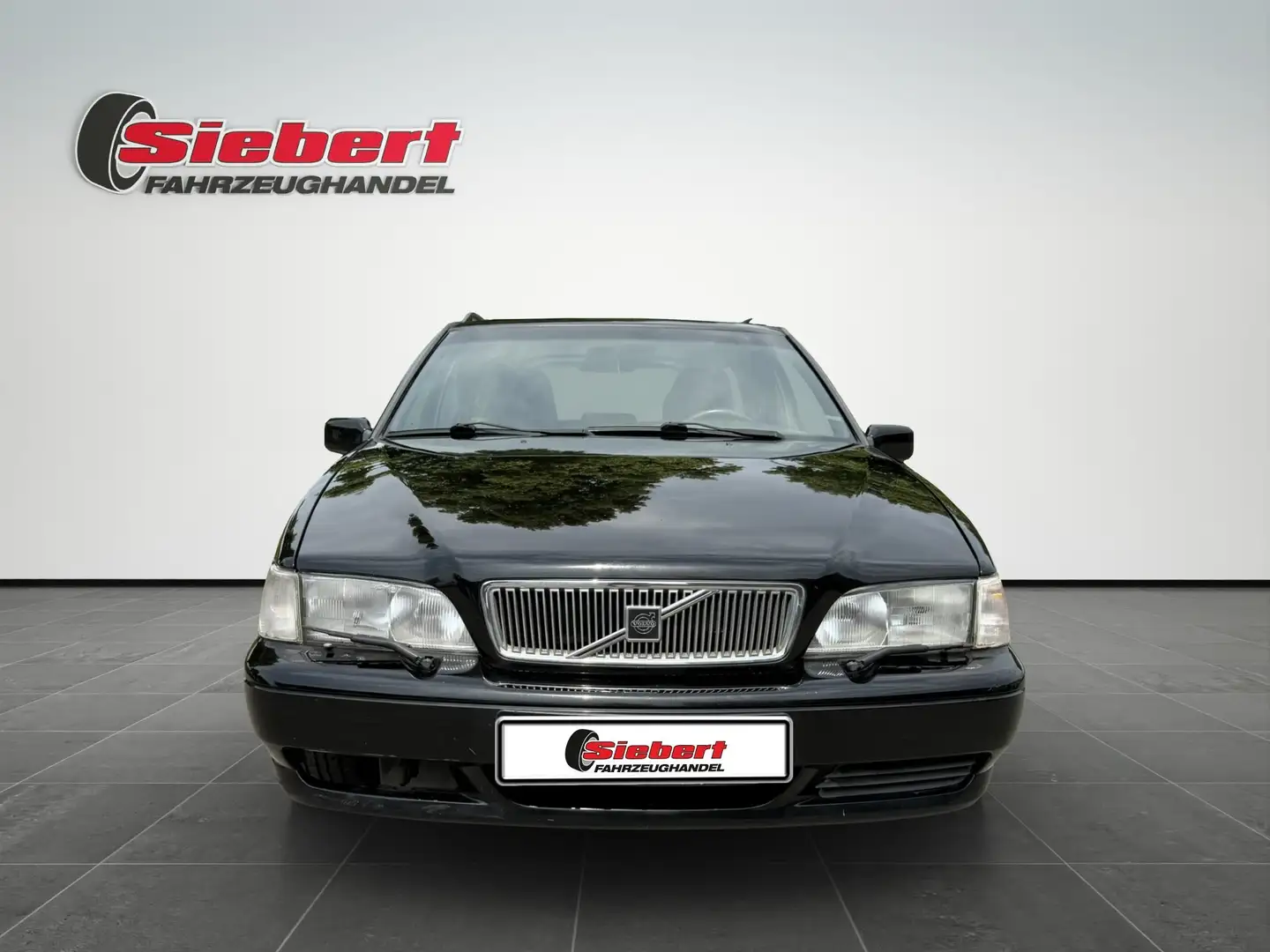 Volvo V70 850 /2.HAND/AUTOMATIK/TÜV*NEU/*TOP* Schwarz - 2