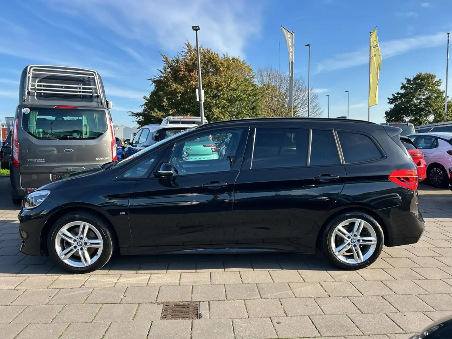 BMW 218 i Gran Tourer M-Sport Zwart - 2