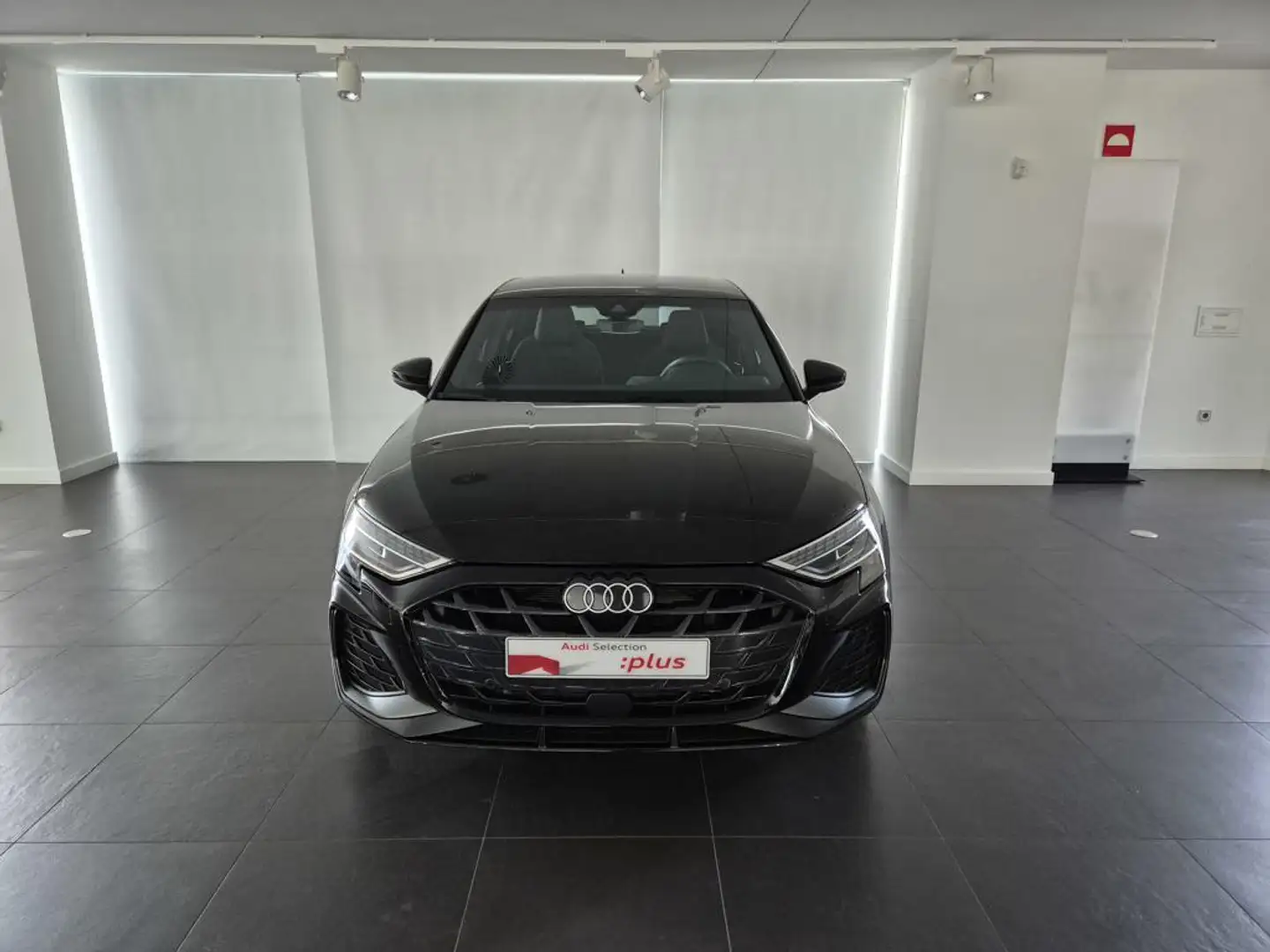 Audi A3 Sportback TFSI e Genuine S tronic 150kW Negro - 2