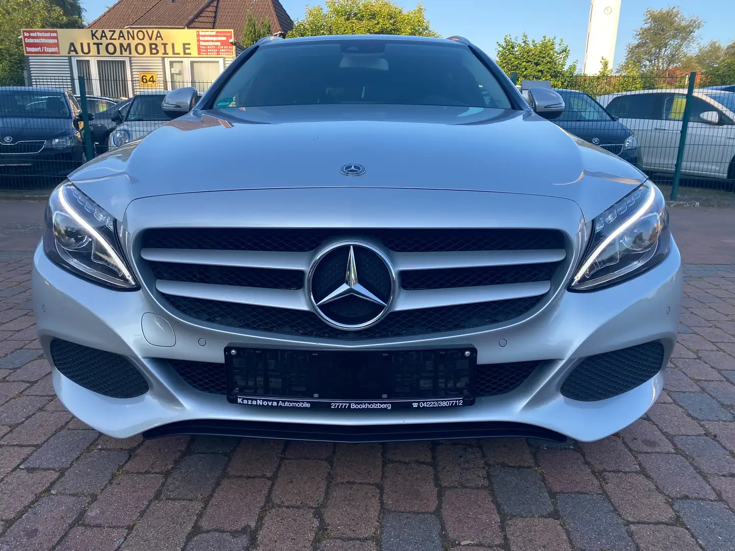 Mercedes-Benz C 200 T BlueTec / d NAV+AHK+SHZ+PDC-TÜV NEU Gris - 2