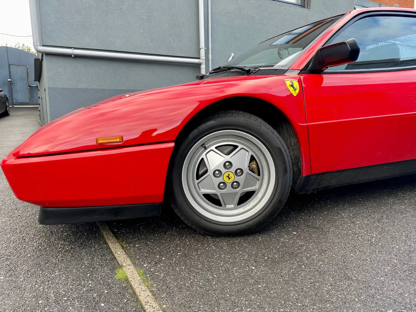 Ferrari Mondial T  Distribution changée Rouge - 2