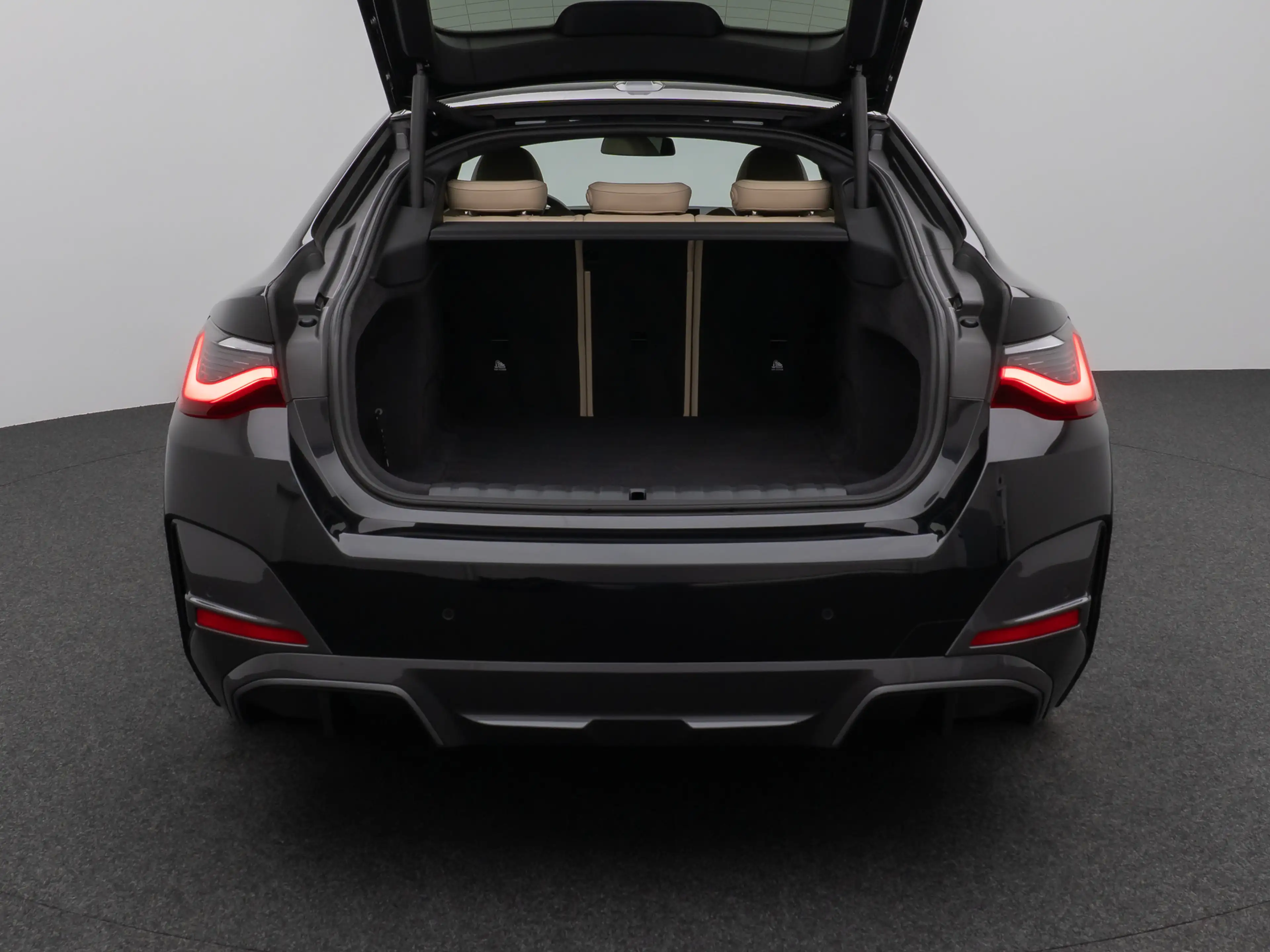 BMW i4 M Sport Kamera DAB H K 19Zoll — photo 13