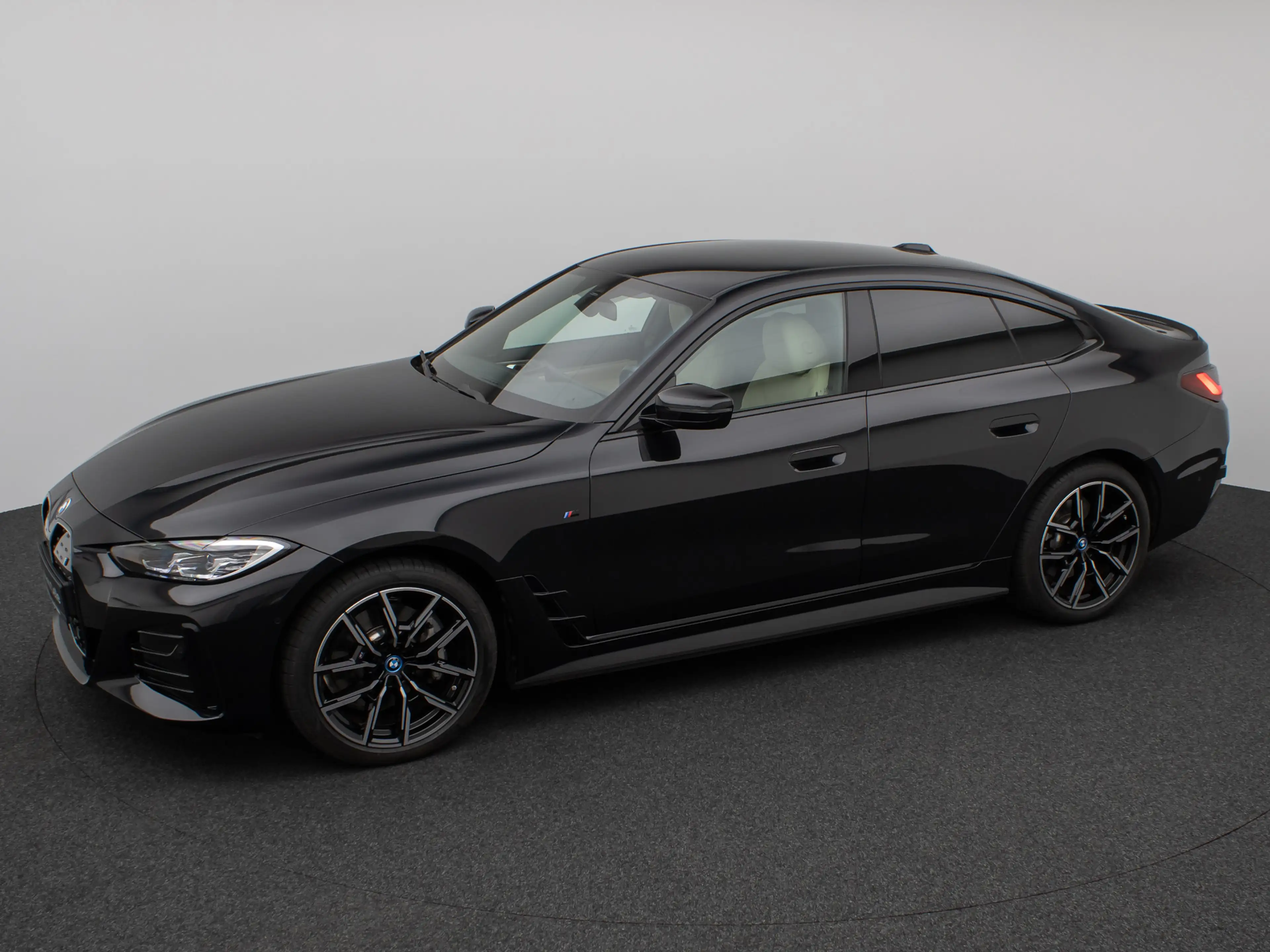 BMW i4 M Sport Kamera DAB H K 19Zoll — photo 12