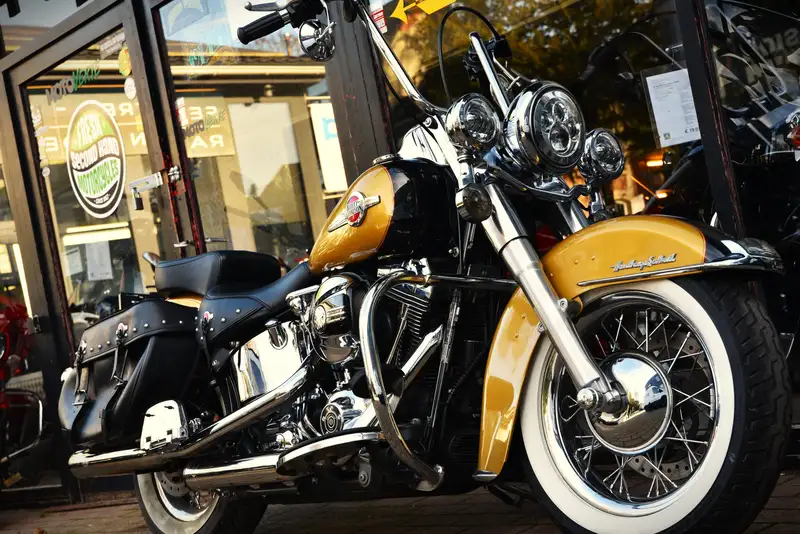 Harley-Davidson Heritage Softail - foto 5