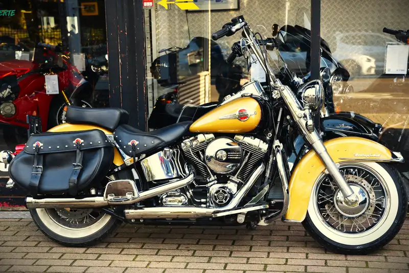 Harley-Davidson Heritage Softail - foto 2