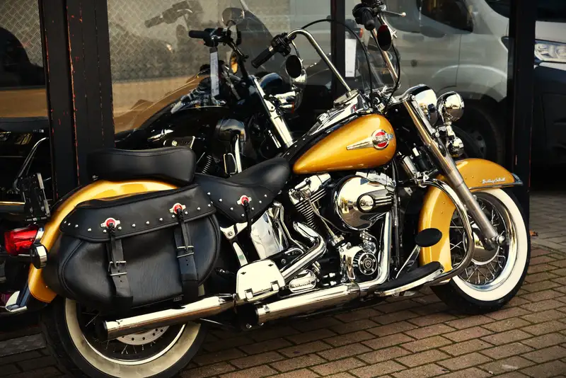 Harley-Davidson Heritage Softail - foto 3