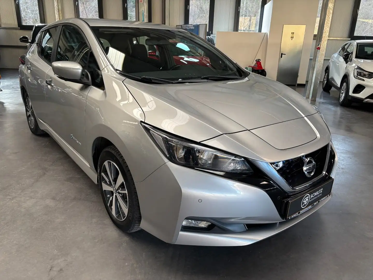 Nissan Leaf Acenta 40kWh Gris - 1