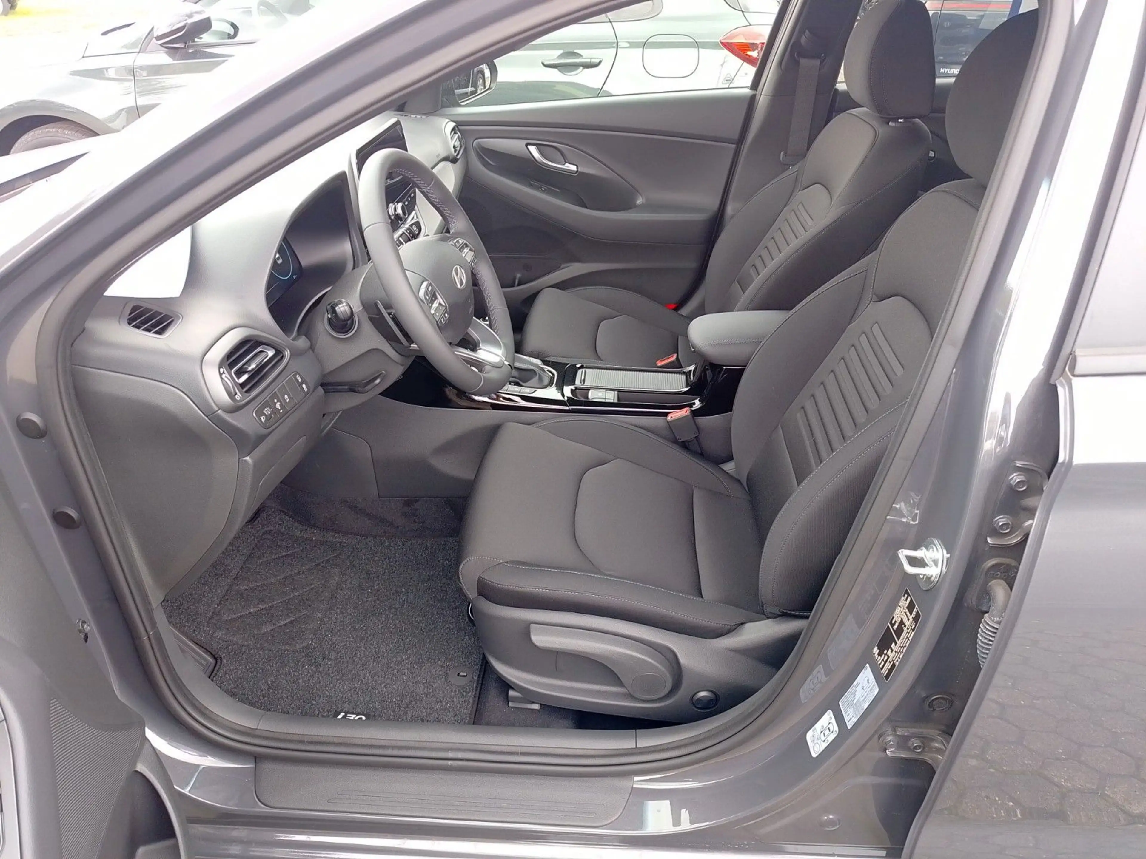 Hyundai i30 Advantage Mild-Hybrid SHZ LHZ LED — photo 6