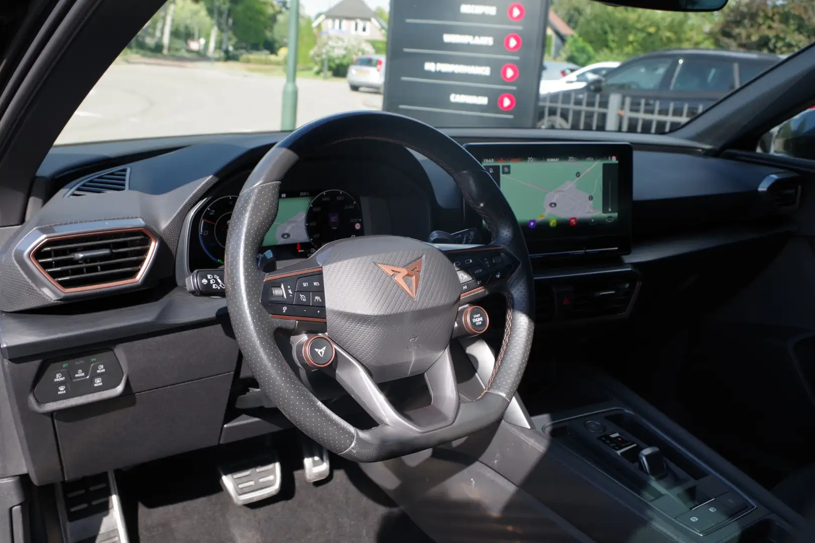 CUPRA Leon Sportstourer 1.4 e-Hybrid 245 PK VZ Copper Edition Noir - 2