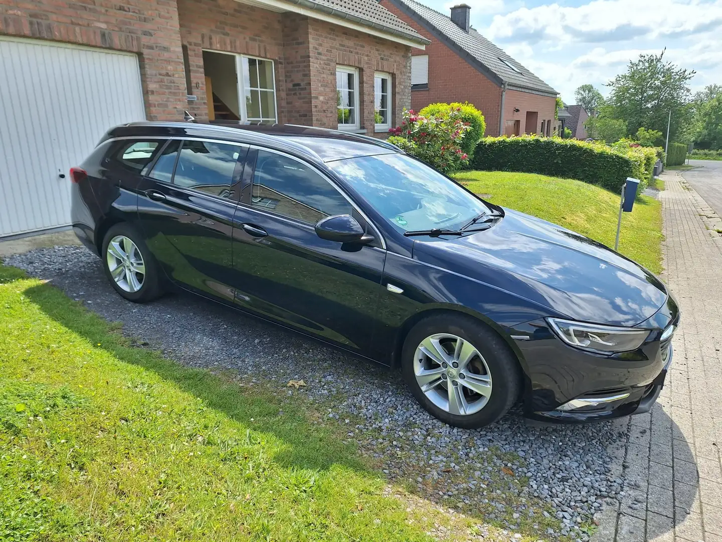 Opel Insignia Insignia Sports Tourer 2.0 CDTI Business Edition Bleu - 2