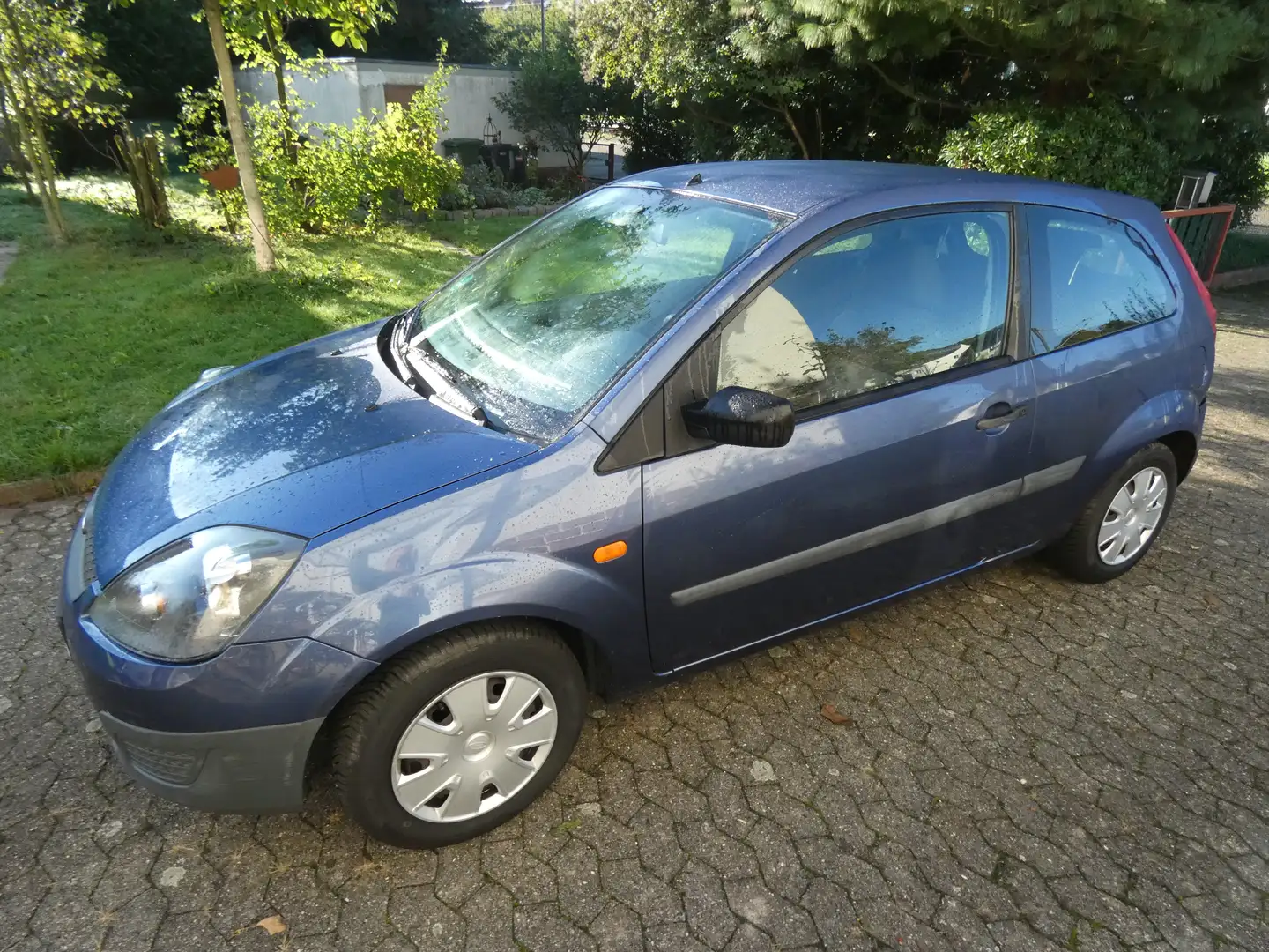 Ford Fiesta Fiesta Blau - 2