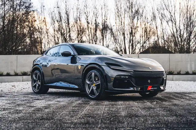 Ferrari Purosangue Grigio Silverstone / Hea&Mass Seats / P.Display