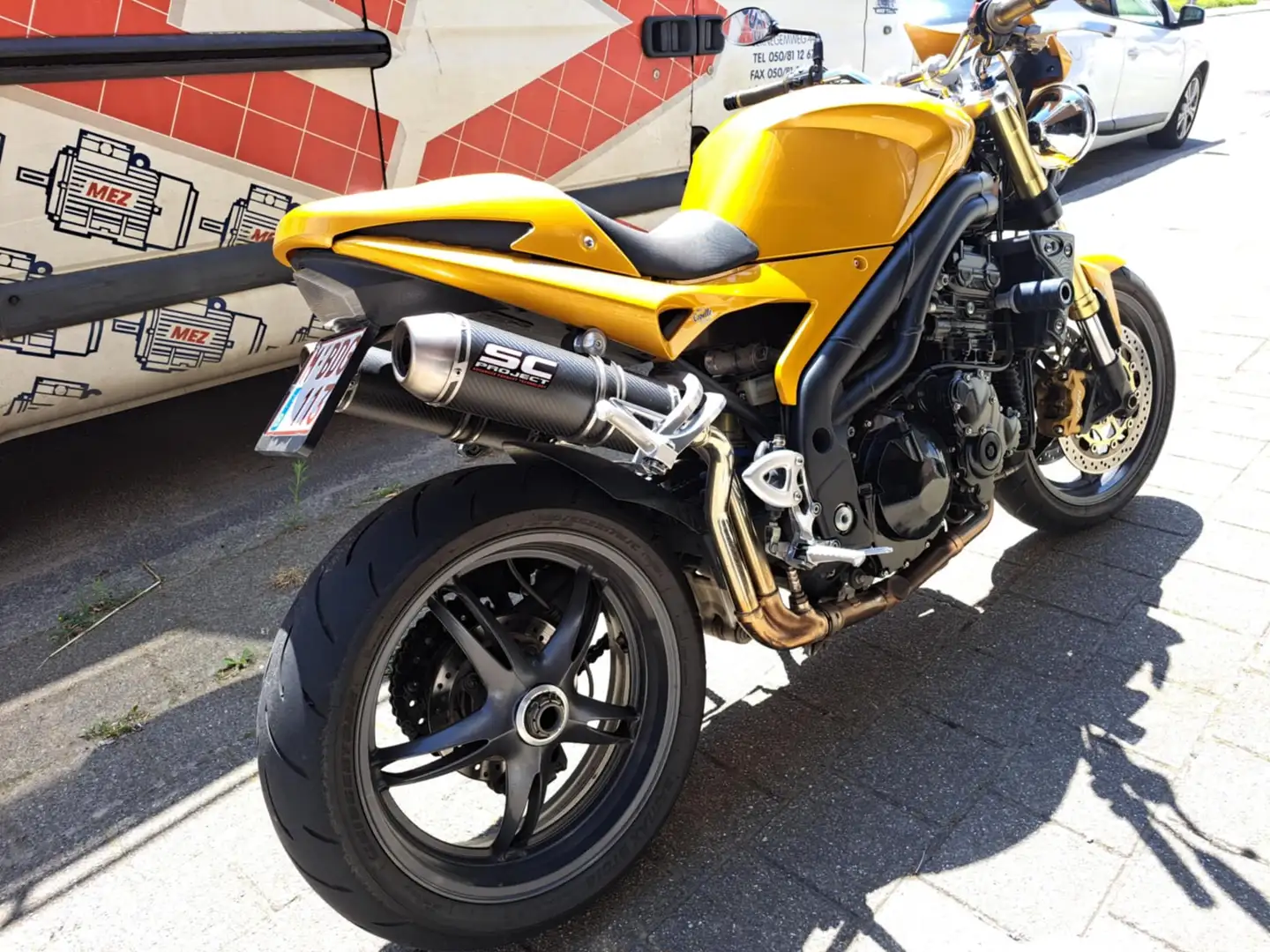 Triumph Speed Triple 1050 Auriu - 2