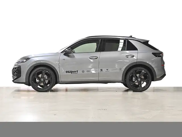 Volkswagen T-Roc view 3