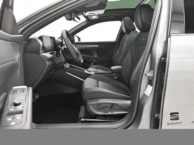 Volkswagen T-Roc view 10