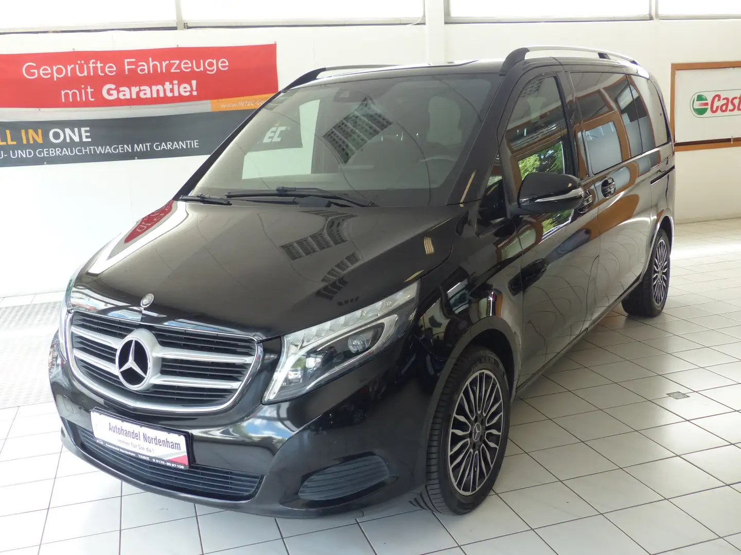 Mercedes-Benz V 220 V250 CDI/BT/d EDITION kompakt*AUTOMATIK*7 SITZER* Zwart - 2