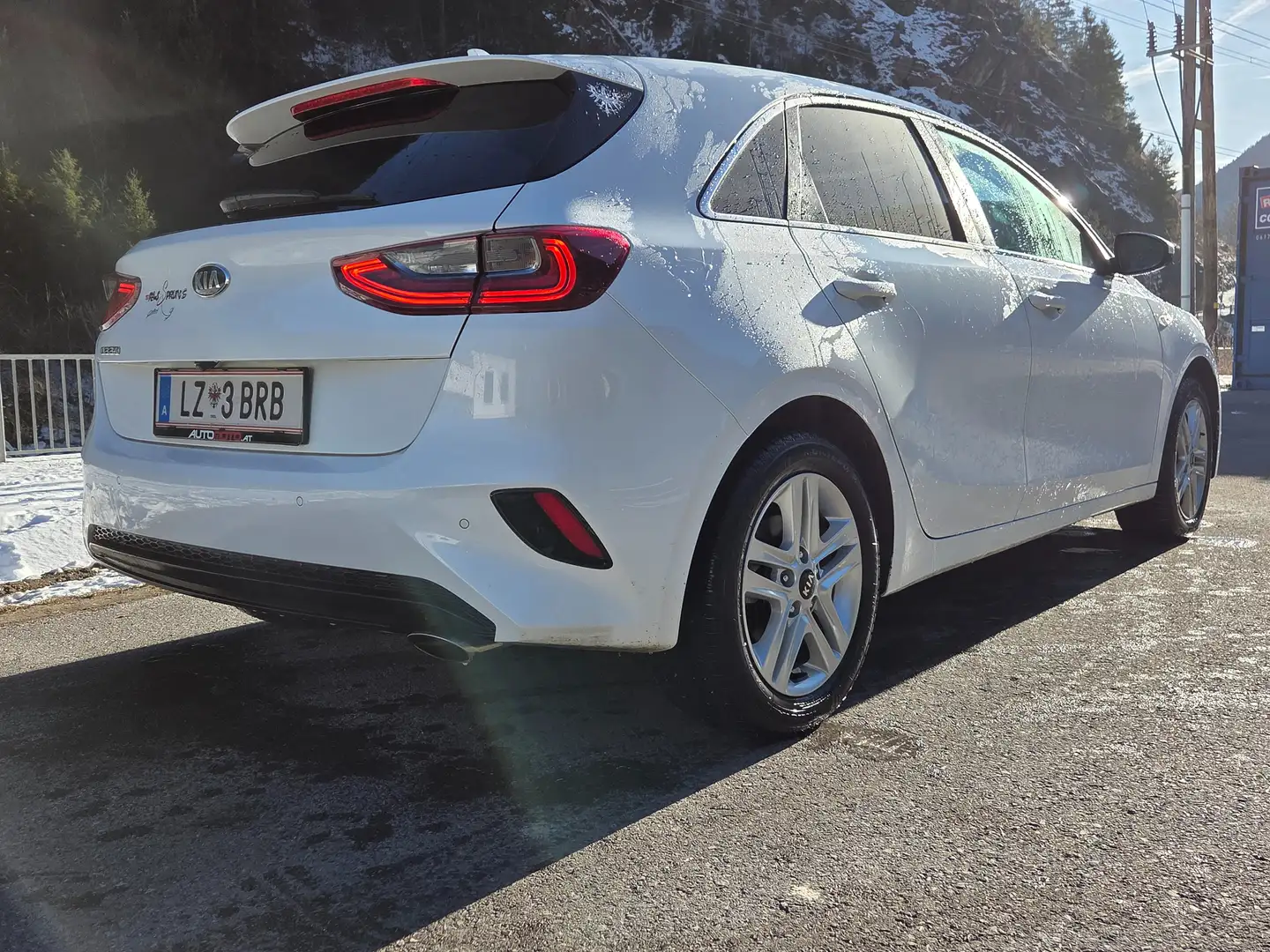 Kia Ceed / cee'd ceed 1,4 TGDI Silber Silber Weiß - 1