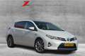 Toyota Auris 1.8 Hybrid Lease | Panoramadak | Navigatie | Clima Weiß - thumbnail 1