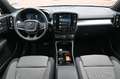 Volvo XC40 B3 DKG Plus Dark*FSHZG*360°*AHK*AllSeason Schwarz - thumbnail 21
