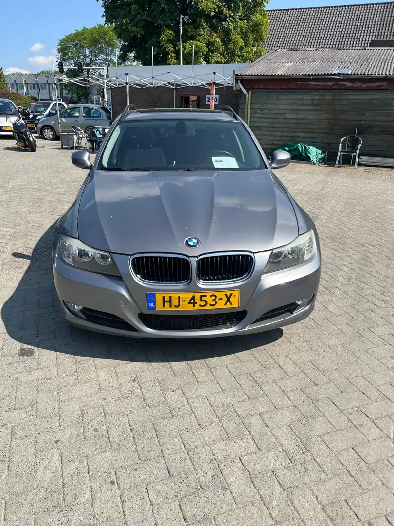 BMW 318 3-serie Touring 318i Business Line ecc lm velgen o Gris - 1