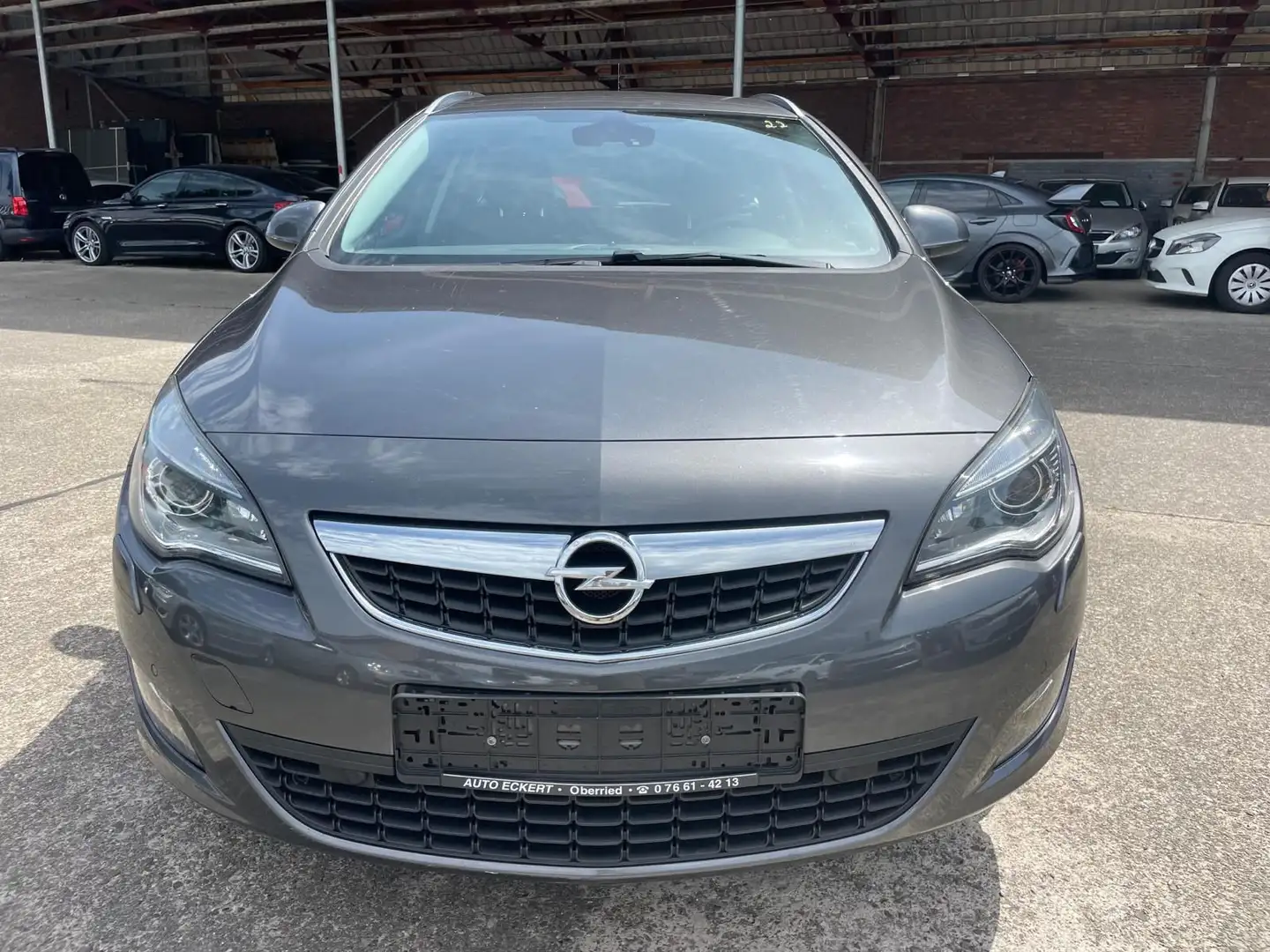 Opel Astra J Sports Tourer Sport/XENON/SHZ/SPORTSITZE Grau - 2