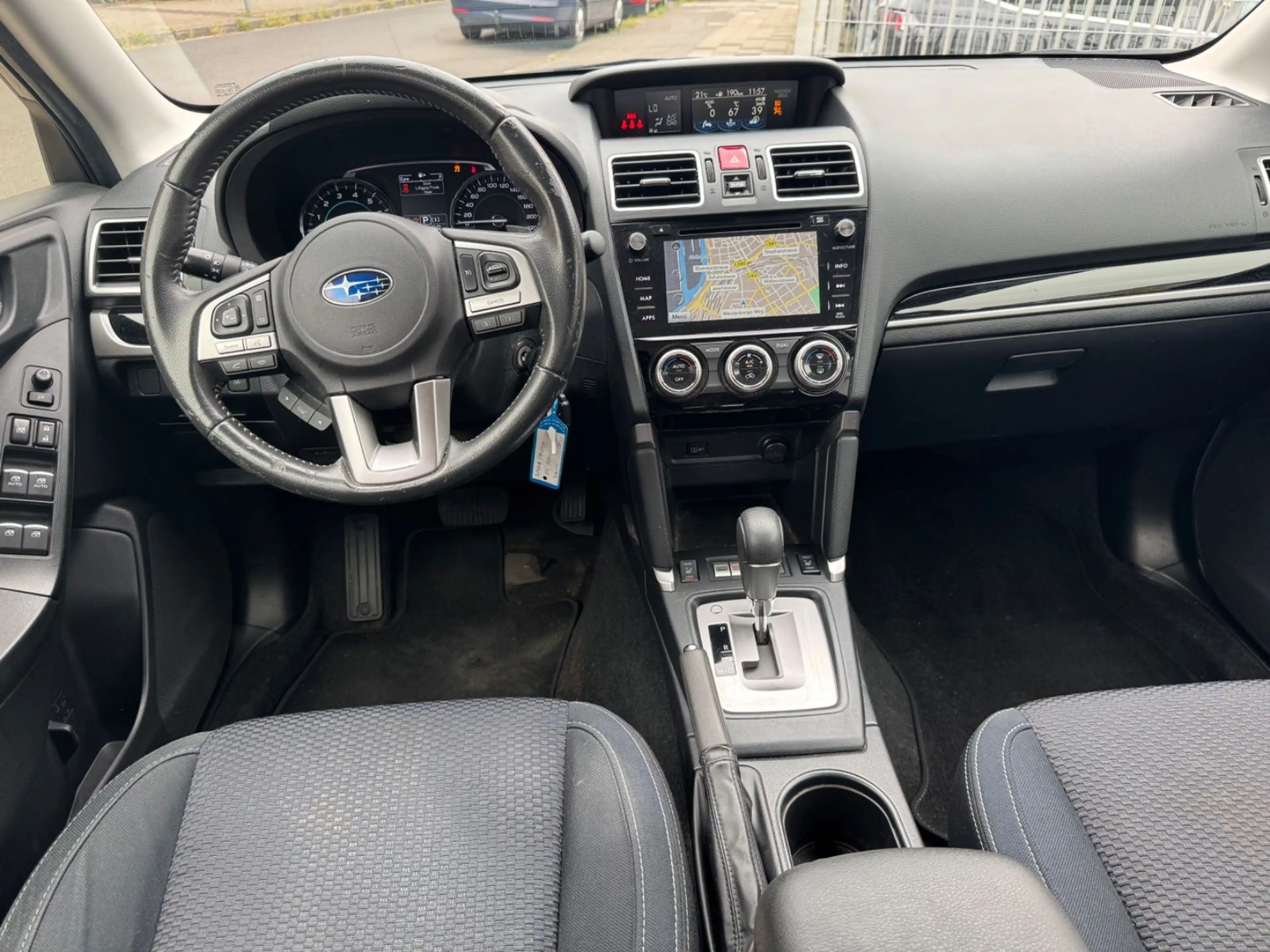 Subaru Forester -Navi-Kamera-SHZ-AHK — photo 8