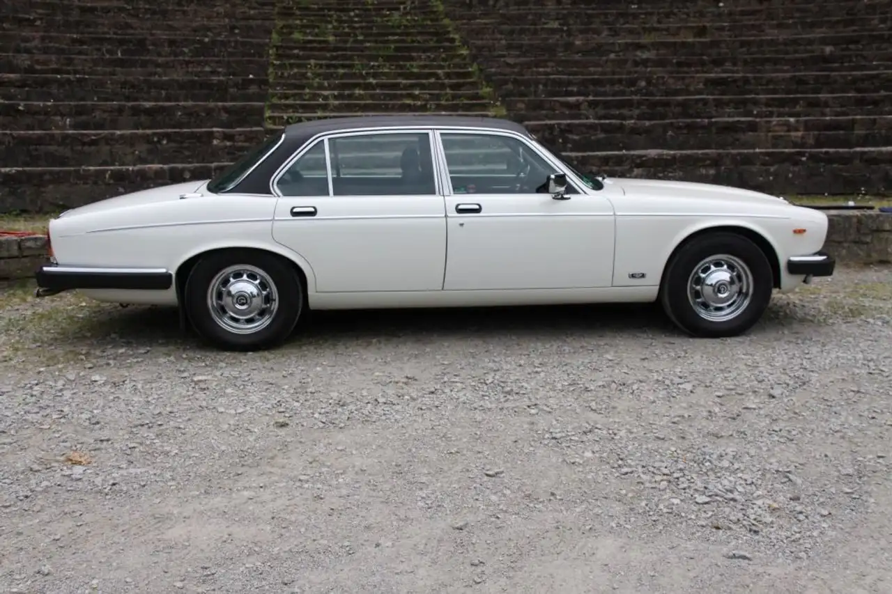 Jaguar Daimler Double Six Serie 3 mit 3 Jahren Garantie, foto 3