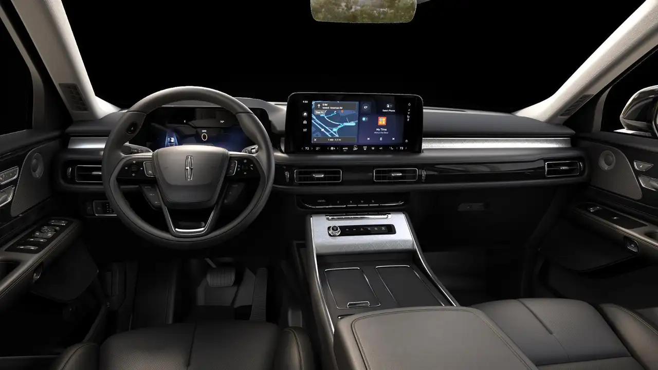 Lincoln Aviator снимка Lincoln Aviator