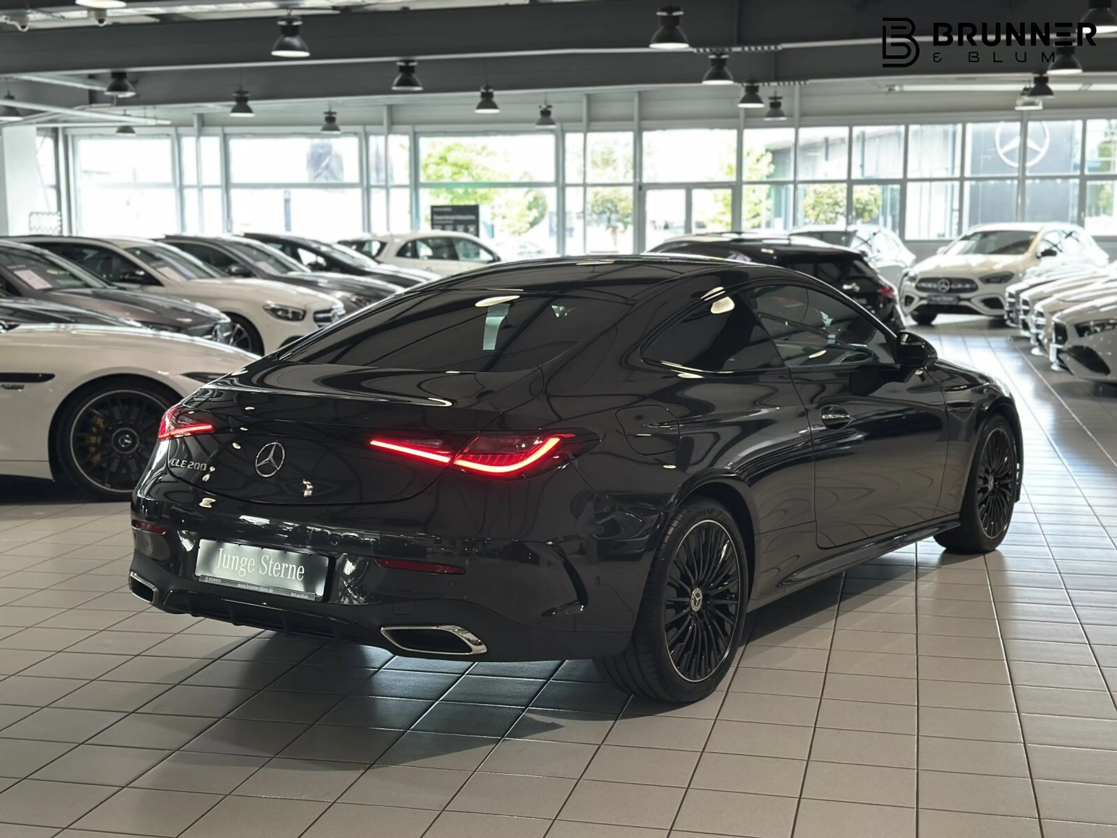 Mercedes-Benz CLE 200 CLE 200 Coupé AMG,Burmester,Night,Memory,Ambi,360 — photo 4