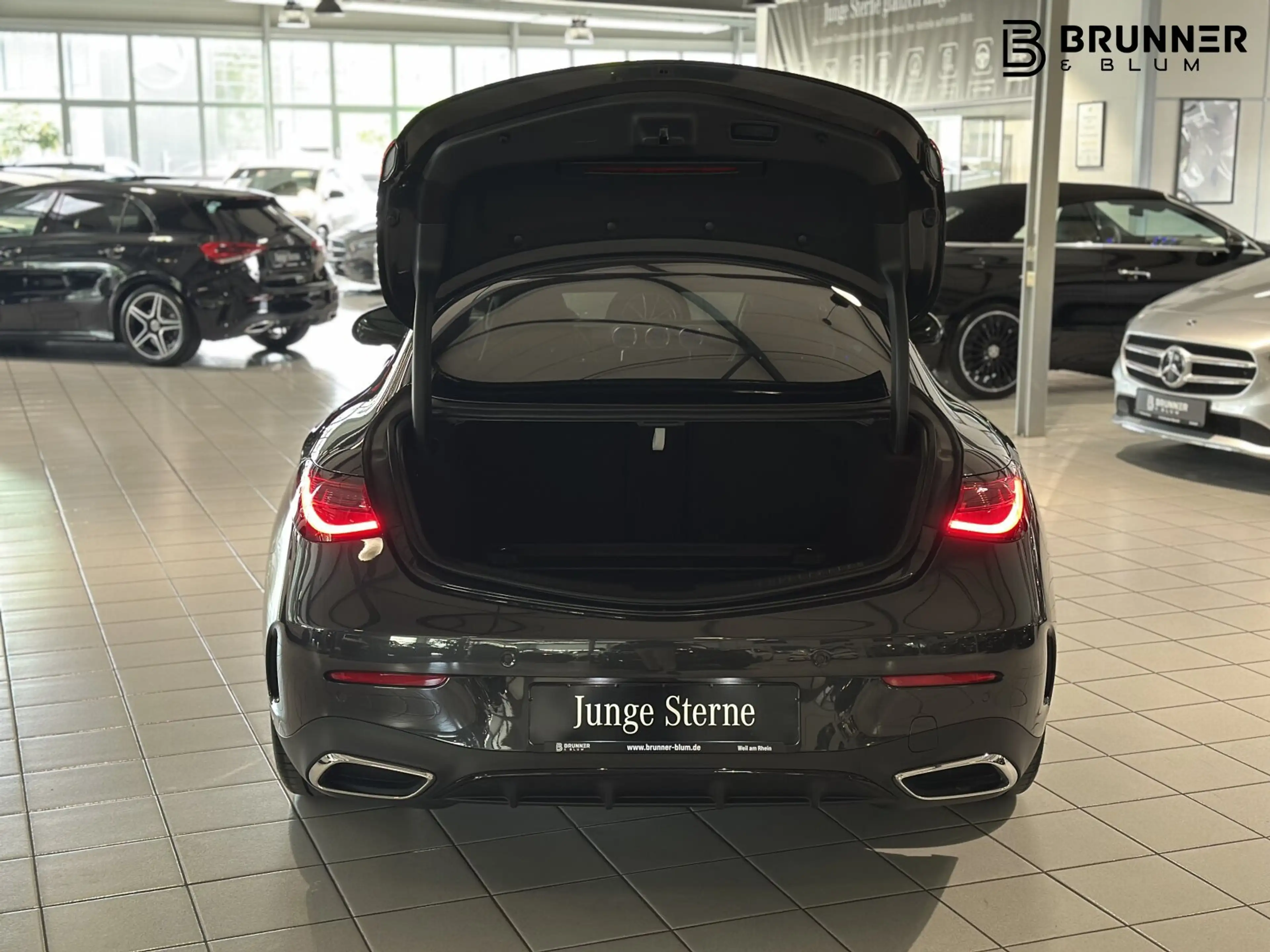 Mercedes-Benz CLE 200 CLE 200 Coupé AMG,Burmester,Night,Memory,Ambi,360 — photo 6