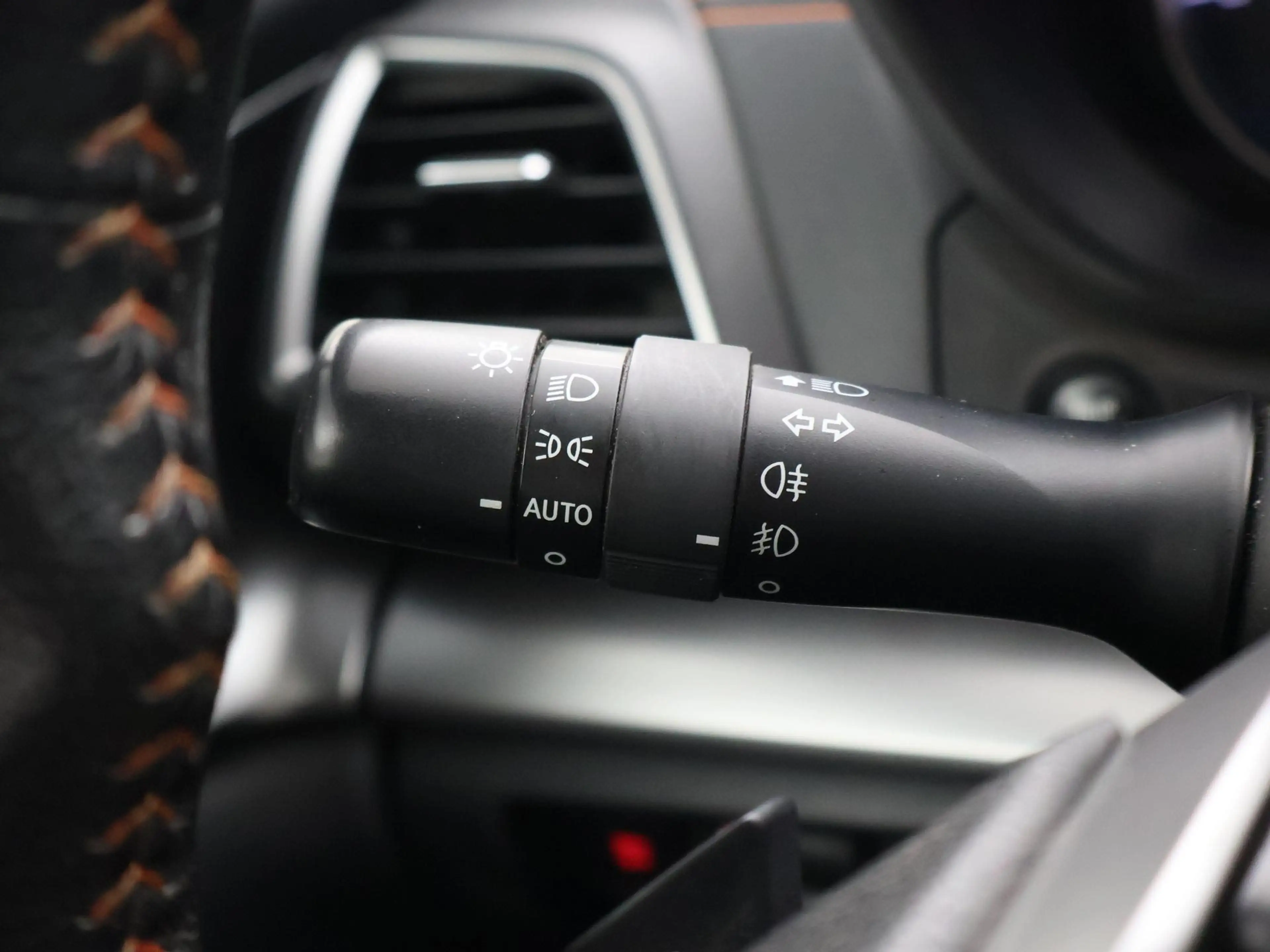 Subaru XV 2.0i e-BOXER AUT. AWD LUXURY + TREKHAAK | CAMERA | — photo 33